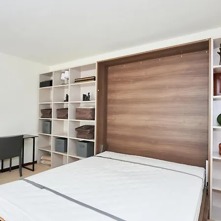 Apartment Supercrans, Rte De La Tour 10, Superb View!!